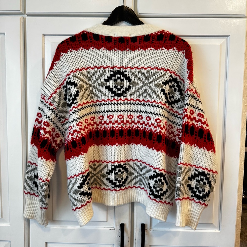 BB‎ Dakota- Winter Fair isle Oversized Cardigan. Size Medium - Picture 2 of 9